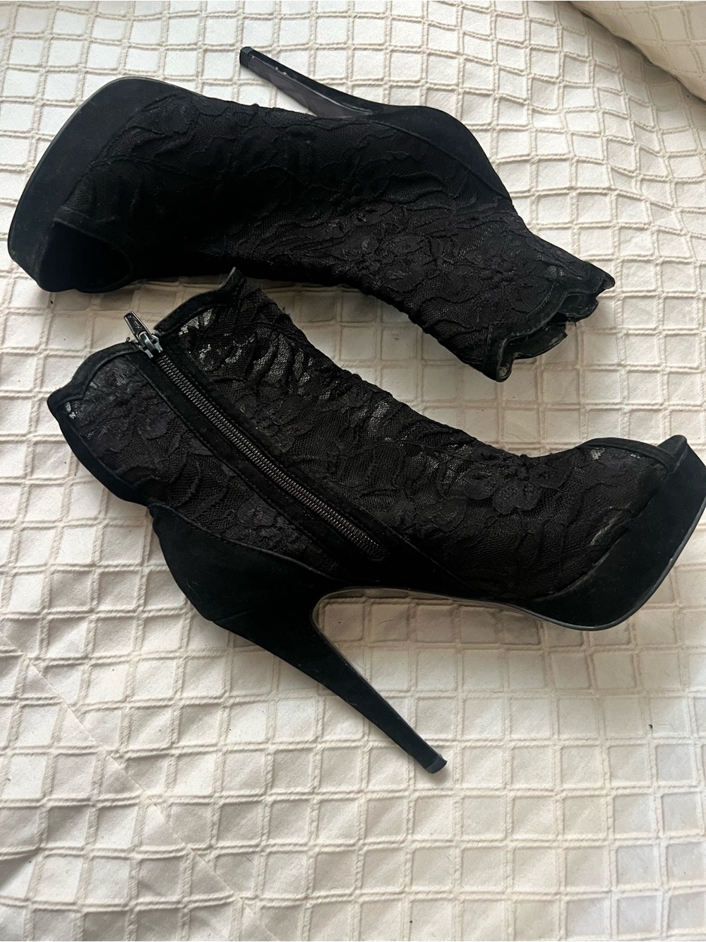 Mixx Shuz Black Lace Peep-Toe Ankle Booties